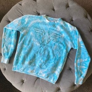 Six Flags Wonder Woman Pullover Sweatshirt